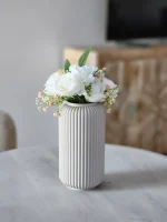 گلدان دکوراتیو Fluted Vase  برای گل مصنوعی